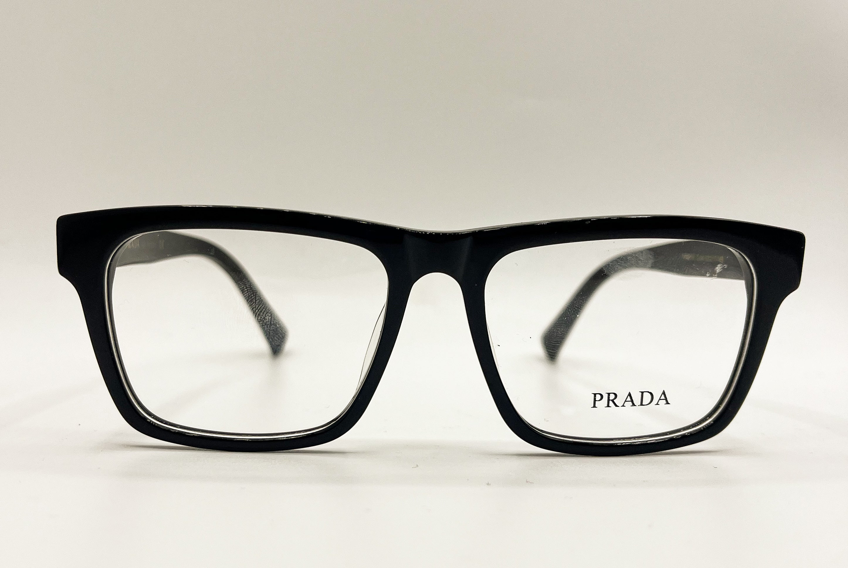 Prada | 06YV