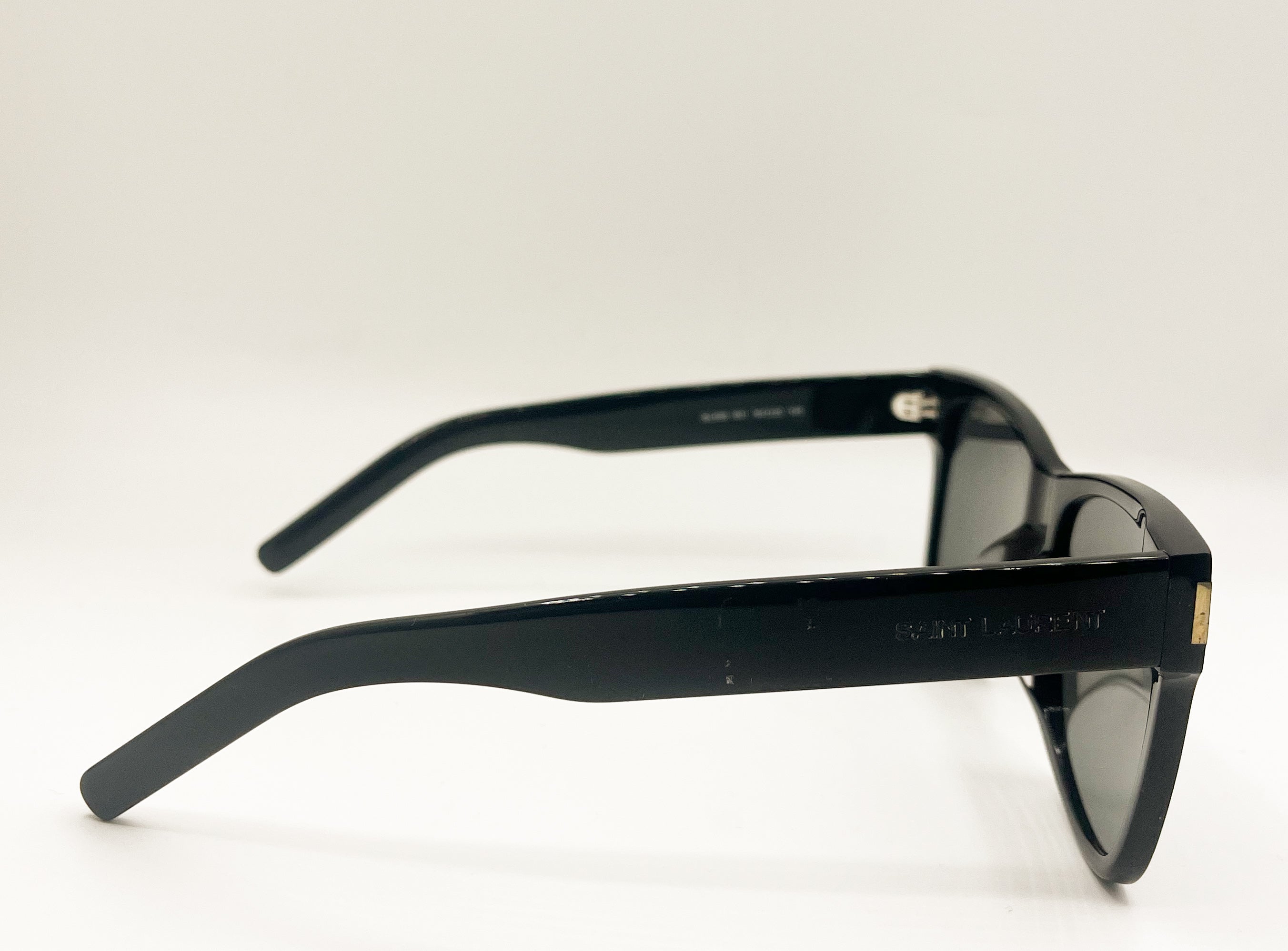 YSL | SL-556