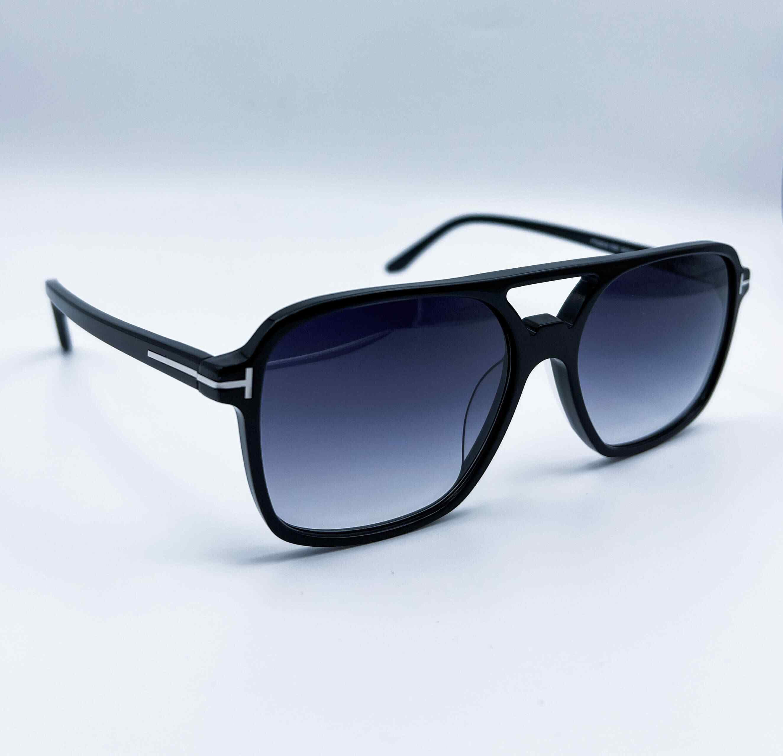 Tom Ford | FT-5585