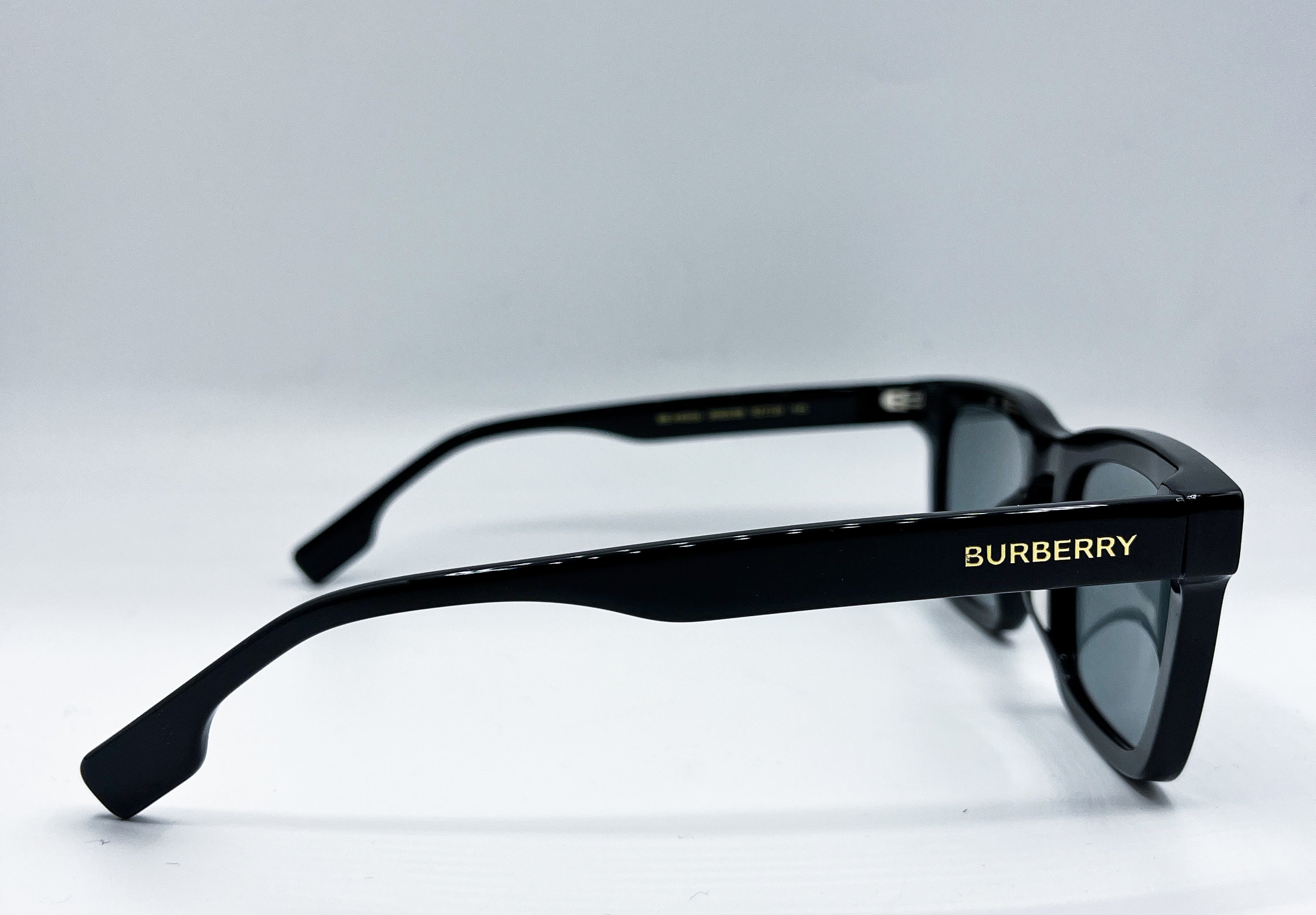 Burberry | BE-4403