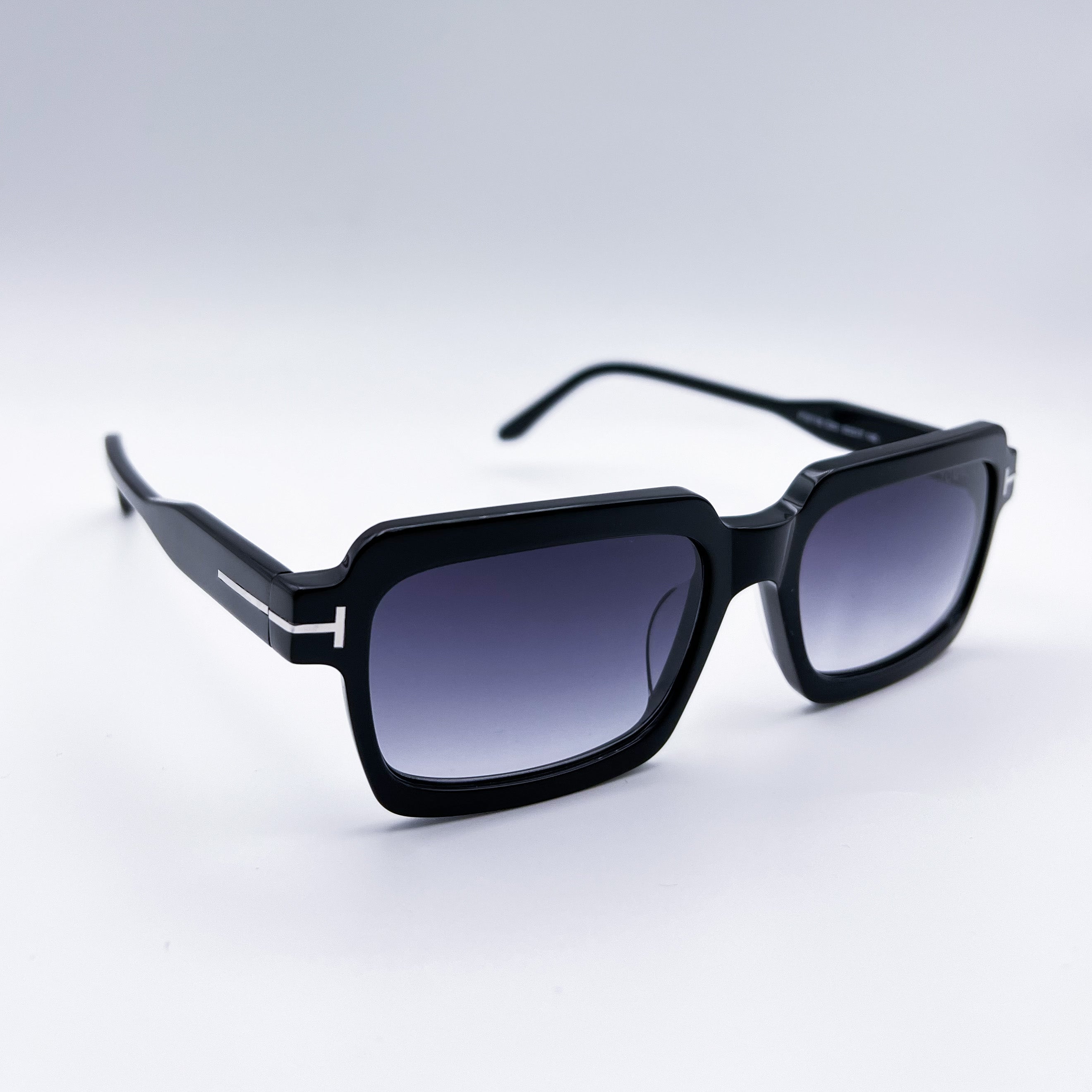 Tom Ford | FT5711