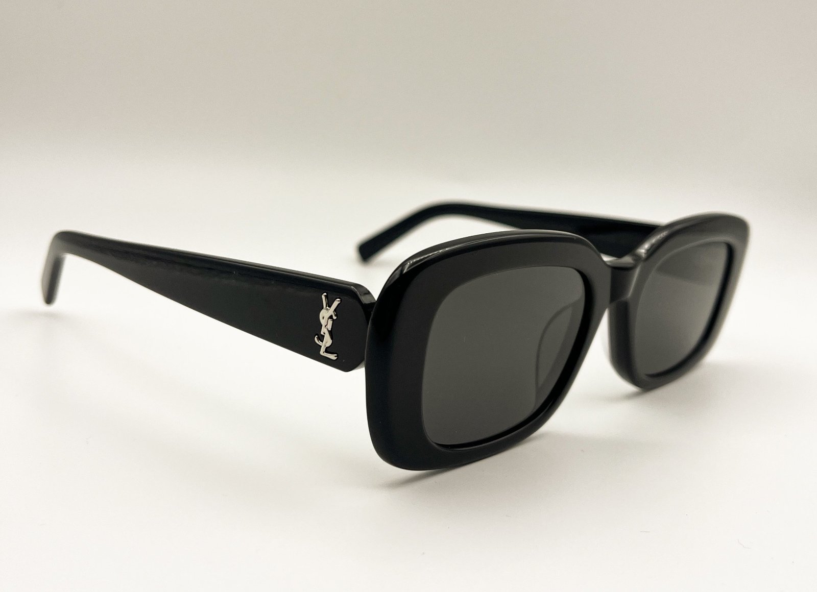 YSL | M-130